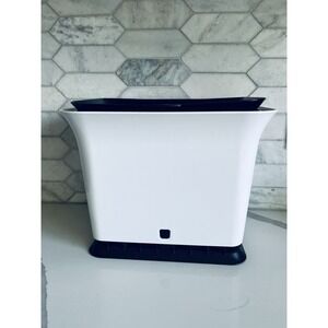 Full Circle Fresh Air Odor Free Kitchen Compost Collector White/Black 1.5 Gallon